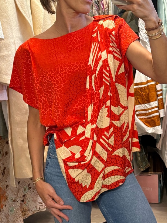 Tops - Vintage Whitney Shop 100% Silk Asymmetrical Top (Small/Medium)